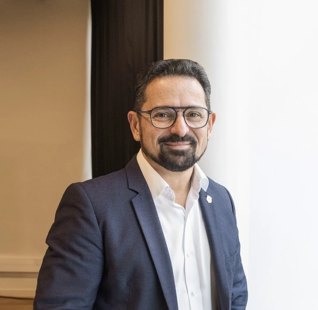 Portrait de Gérald BERTIN, fondateur de l'Apéro Entrepreneurs Vire Normandie